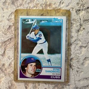 Topps Cubs Ryne Sandberg Baseball Card Blue White Purple